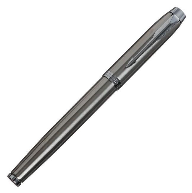Ручка-роллер Parker IM Essential T319 Brushed Metal CT F, 0.5 мм, корпус из латуни, чёрные чернила (2143633)
Ручка-роллер Parker IM Essential T319 Brushed Metal CT F, 0.5 мм, корпус из латуни, чёрные чернила (2143633)