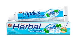 Зубная паста Herbal TWIN LOTUS Fresh & Cool с травами свежесть и прохлада Twin Lotus