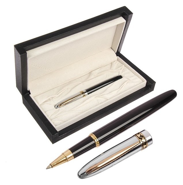 

Ручка подарочная в футляре Грань