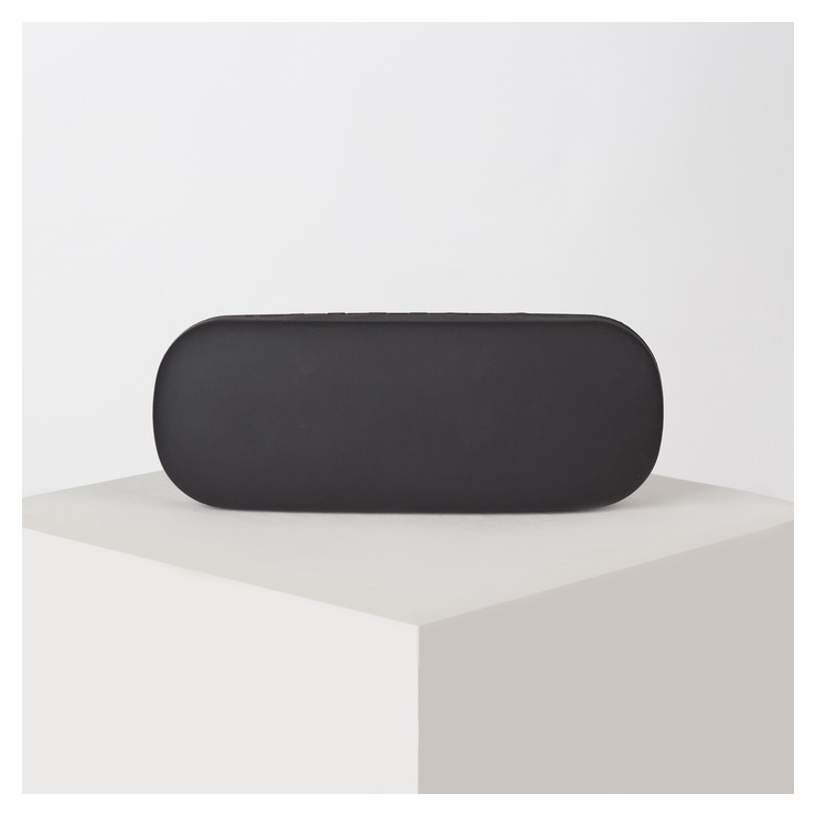 Цвет Черный  