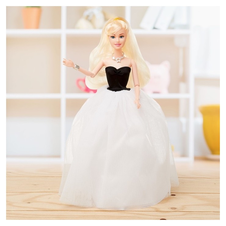 Кукла модель Катя в платье