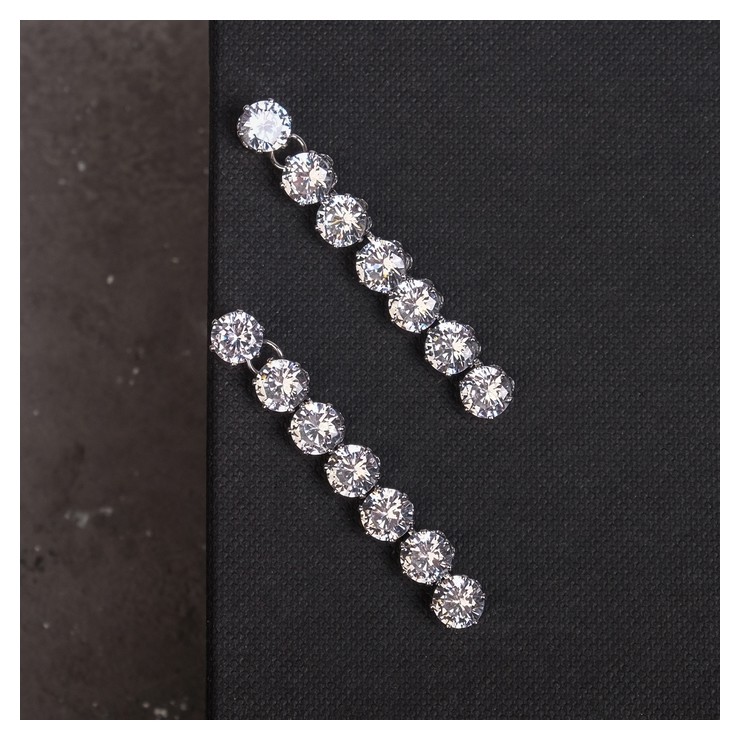 

Серьги со стразами "Голливуд" дорожка, цвет белый в серебре