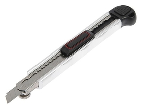 Нож универсальный Tundra, металлический корпус, доп. винтовой фиксатор, 6 лезвий, 9 мм Tundra