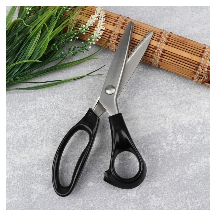 Ножницы «Зигзаг», 23,5 см, шаг - 5 мм, в коробке, цвет чёрный  Арт узор