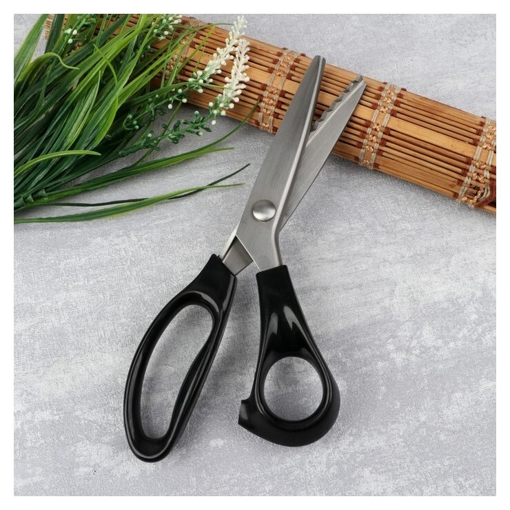 Ножницы «Зигзаг», 23,5 см, шаг - 7 мм, в коробке, цвет чёрный  Арт узор