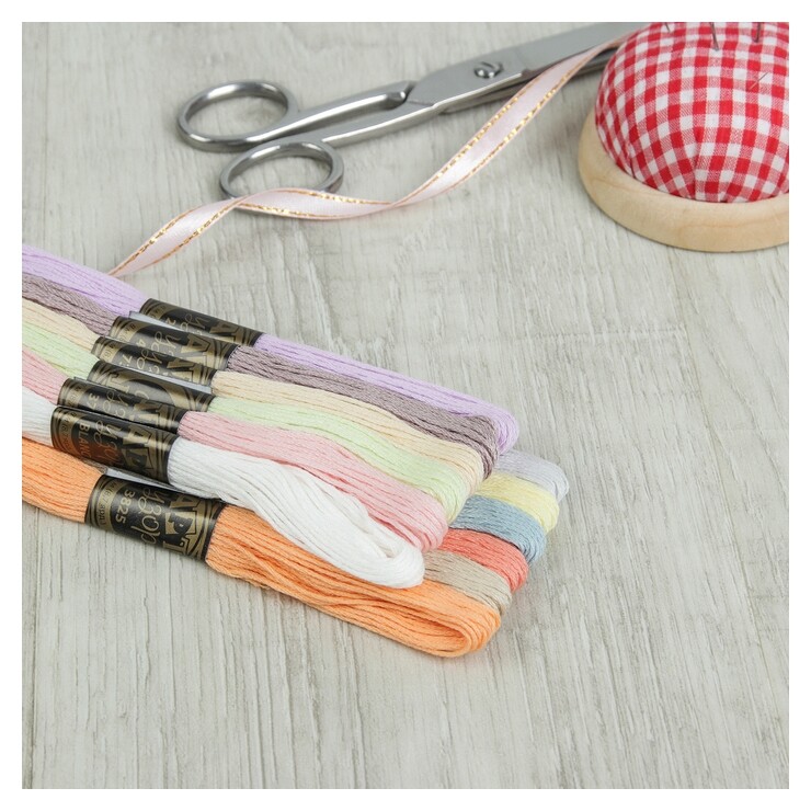 Набор ниток мулине №4, 8 ± 1 м, 12 шт  Арт узор