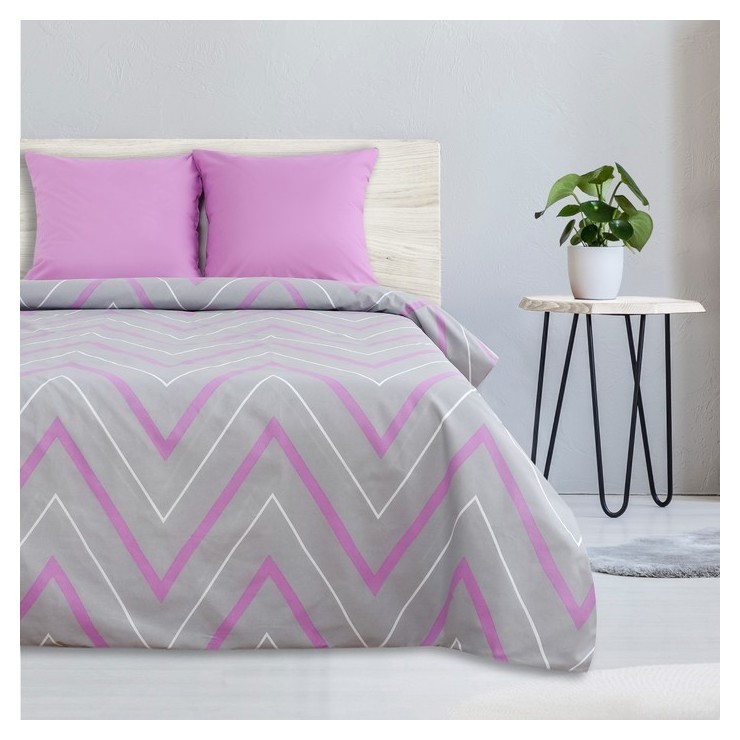 

Постельное бельё "Этель"  сиренево-серые зигзаги 200х217 см, 220х240 см, 70х70 см - 2 шт., поплин 125 г/м², Цвет не указан