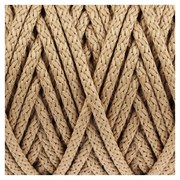 Шнур для вязания с сердечником 100% полиэфир, ширина 5 мм 100м/550гр (137 бежевый)