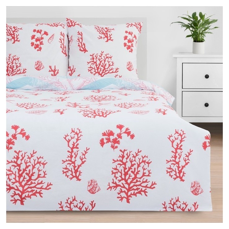 

Постельное бельё «Этель»  Sea Caress 143*215 см, 150*214 см, 70*70 см - 2 шт, Белый