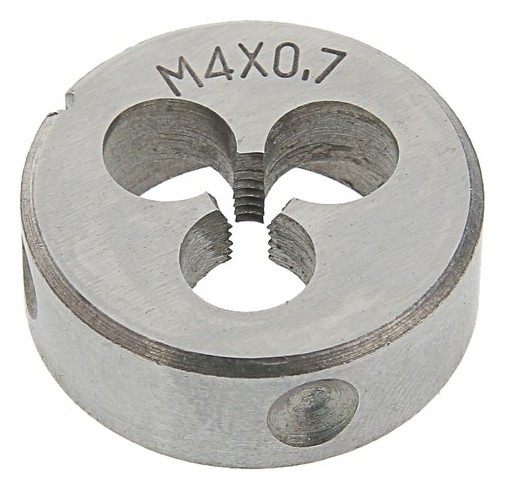 

Плашка метрическая Tundra, М4 х 0
