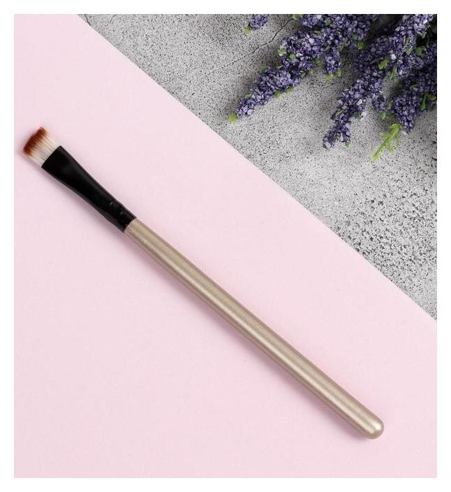 Кисть для макияжа скошенная, 13 см, цвет коричневый отзывы