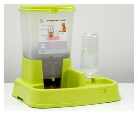 Комплекс: контейнер для корма (1,5 кг), съемная миска и поилка, зеленый 