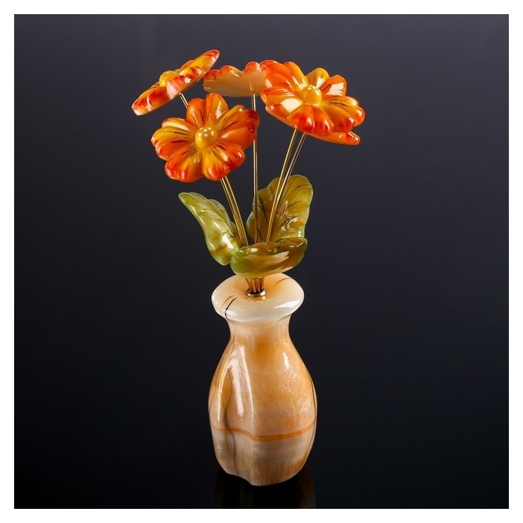 

Сувенир «Ваза цветов», герберы, 5 цветков, 11×22 см, селенит, Разноцветный