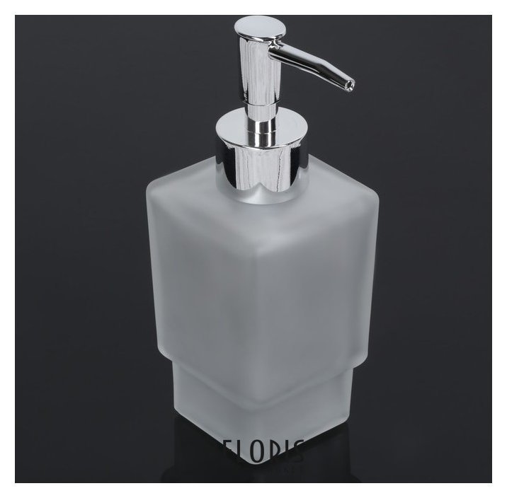 Дозатор для мыла стеклянный матовый 250 мл Квадро NNB