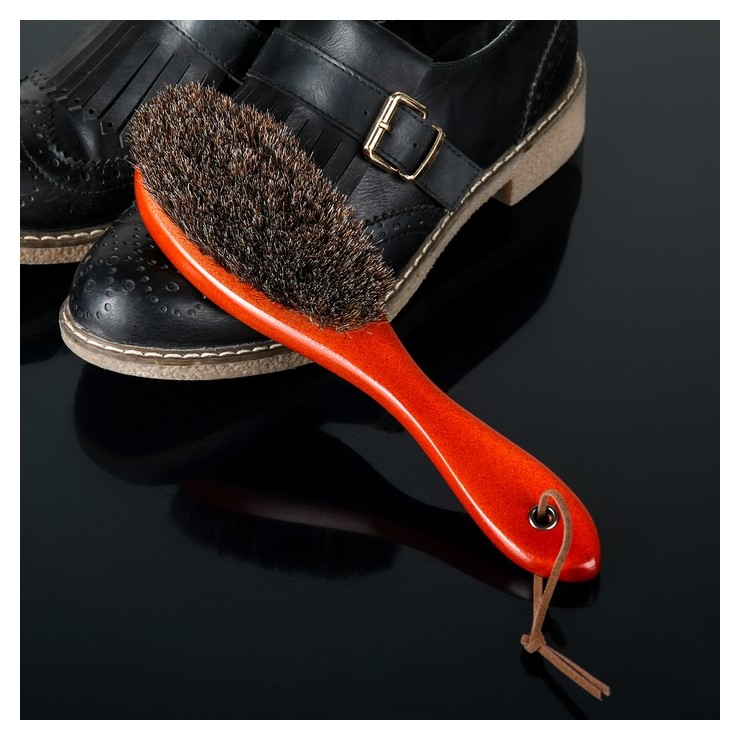 Щётка для одежды и обуви деревянная с ручкой 22,5×5,4×3,5 см натуральный ворс