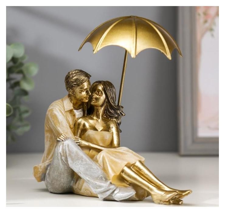 

Сувенир полистоун "Влюблённая пара под зонтом - нежность" бежевый 18х18х10 см