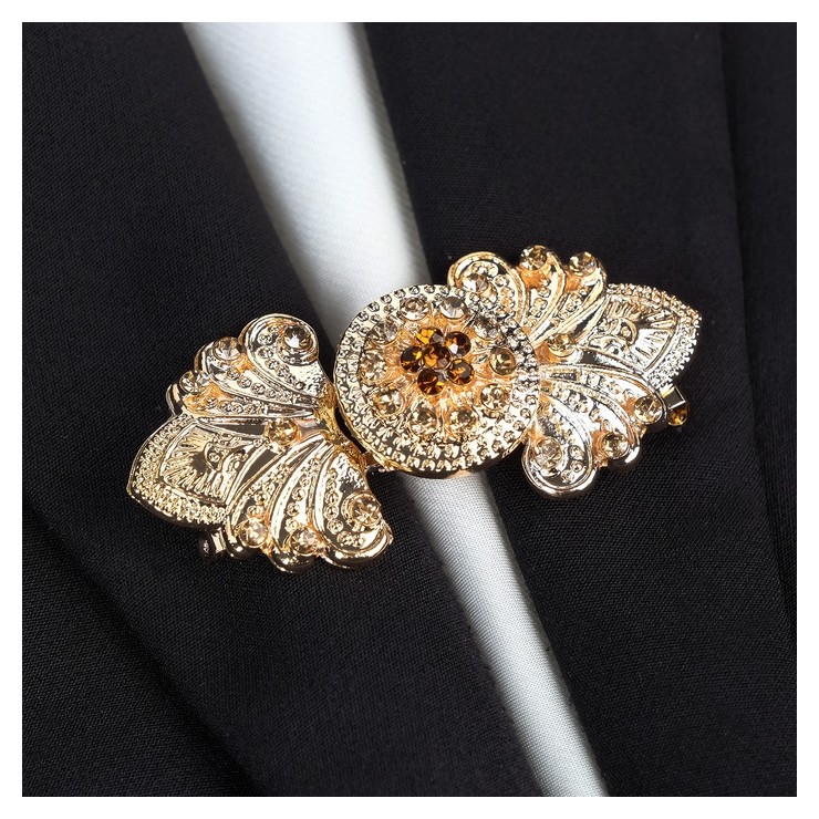 

Зажим для кардигана "Восток", цвет коричневый в золоте