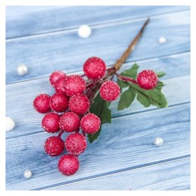 Декор "Зимние грезы" красные ягодки 15 см Зимнее волшебство