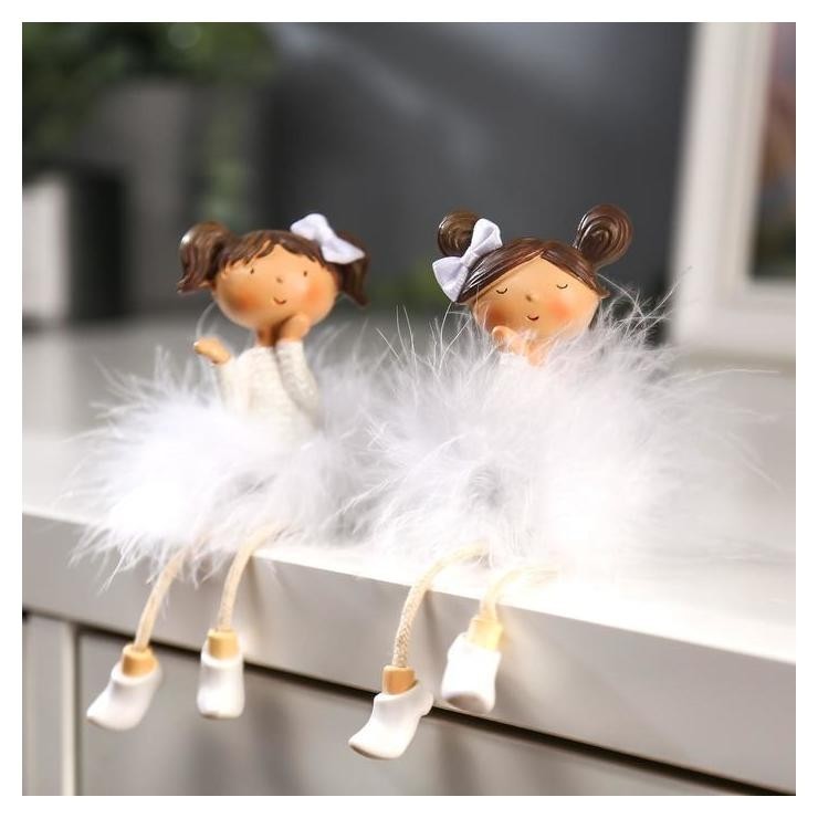 

Сувенир полистоун "Малышка в пуховой юбке" 15х5х6 см, Белый