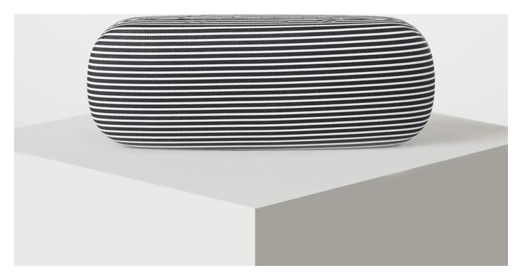 Цвет Черный  