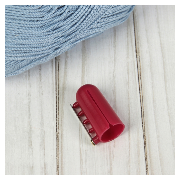 Напёрсток для вязания, D = 15 мм, цвет малиновый