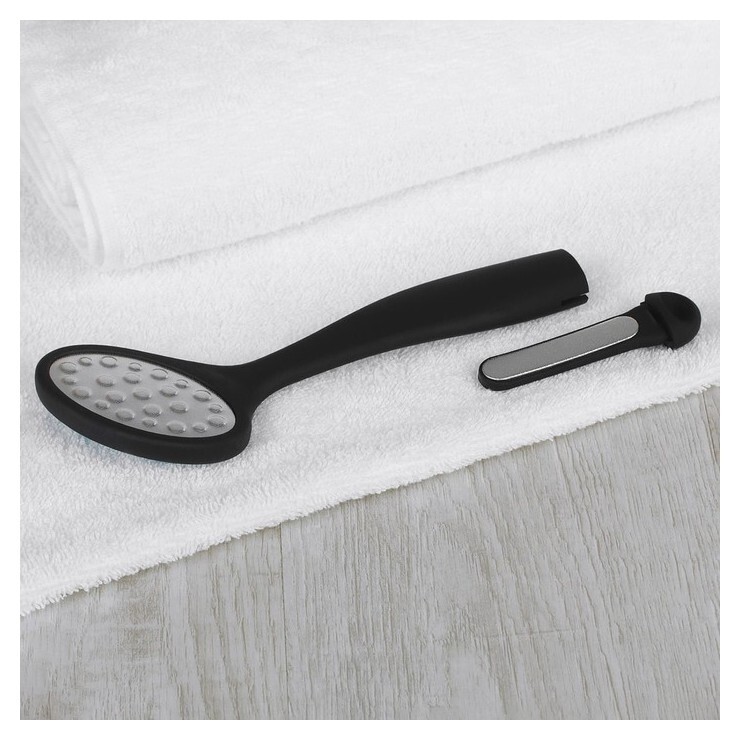 Тёрка для ног, лазерная, двусторонняя, с пилкой, прорезиненная ручка, 22 см, цвет чёрный отзывы