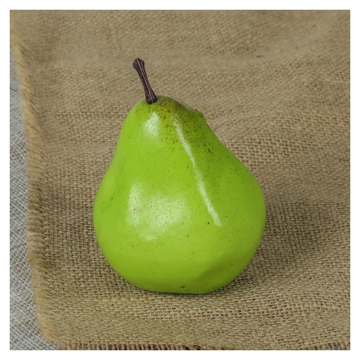 Искусственная зелёная груша