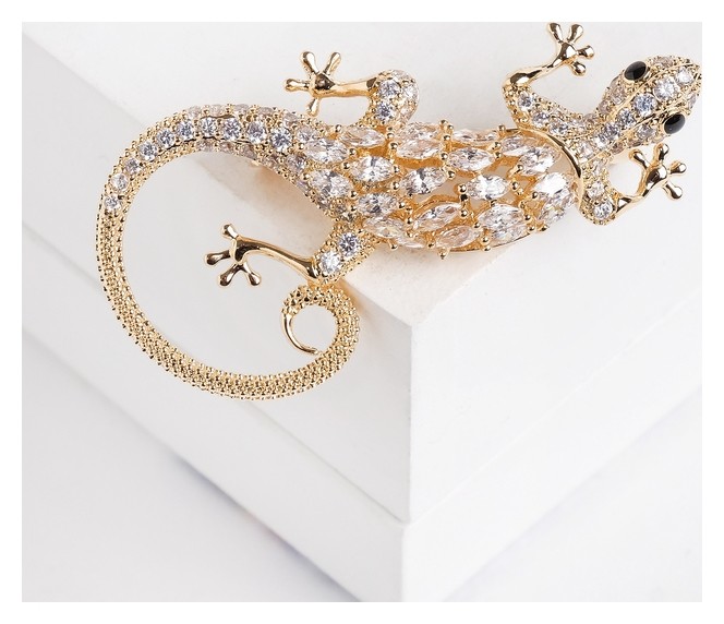 

Брошь "Ящерица" цвет белый в золоте