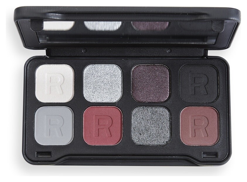 Тон Ebony  Makeup Revolution