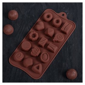 Форма для льда и шоколада «Лакомство», 21×10,4 см, 15 ячеек (2,5×2,5 см), цвет шоколадный Доляна