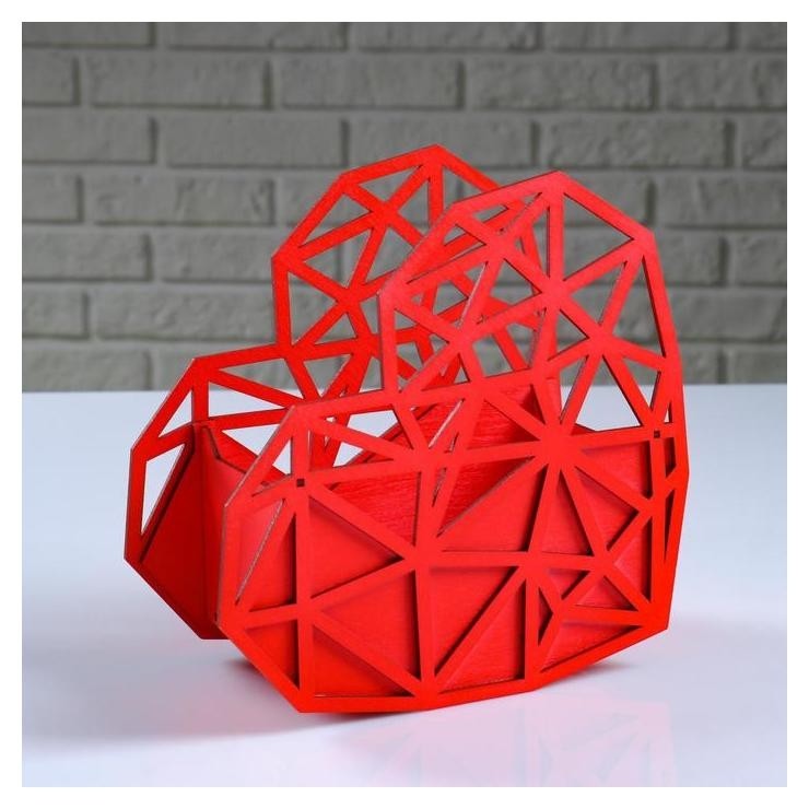 

Кашпо деревянное "Сердце хайтек", красный, 20×10×20 см