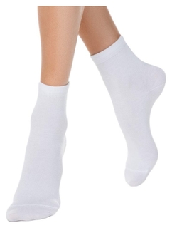 Носки женские.цвет: белый.размер: 25 размер. 1 пара 