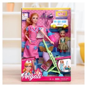 Кукла-модель шарнирная «Врач» с малышкой, с аксессуарами 