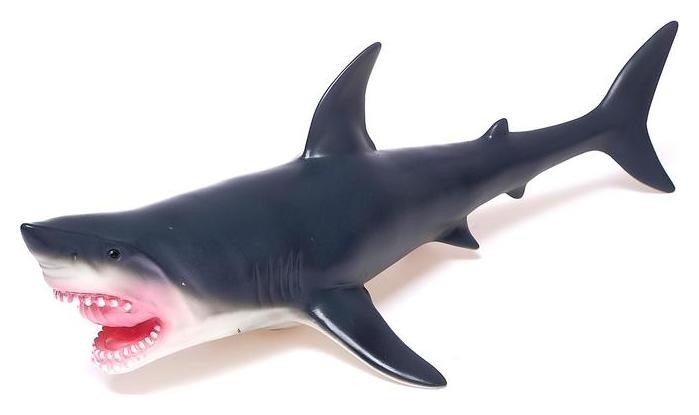 Фигурка животного «Серая акула», длина 41 см