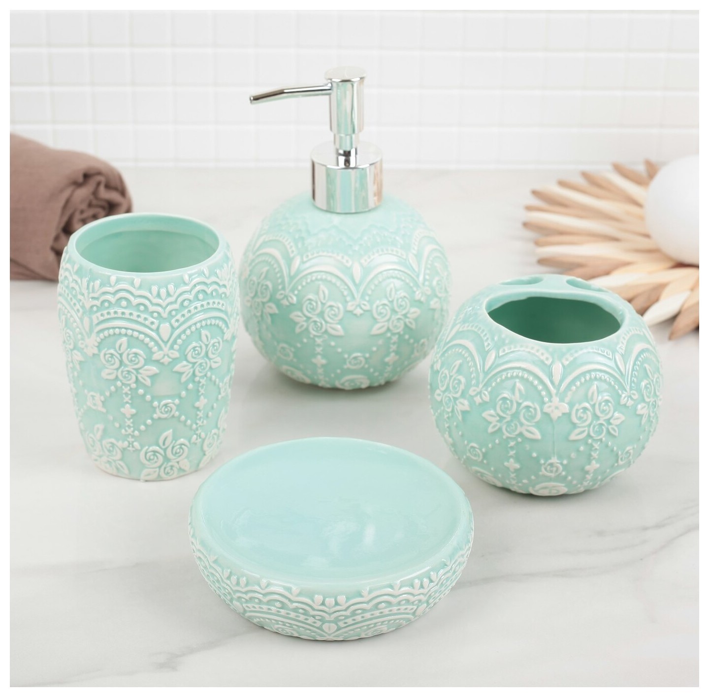 Набор аксессуаров для ванной комнаты 4 предмета Розы  Доляна