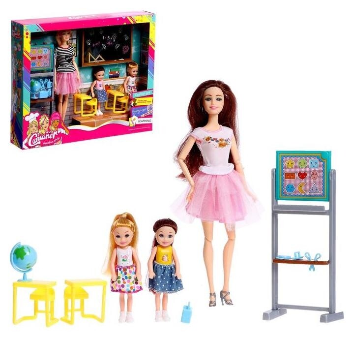 Кукла-модель шарнирная «Первый учитель» с малышами, мебелью и аксессуарами 