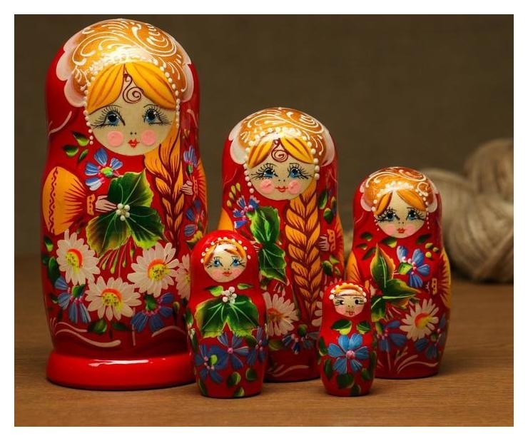 

Матрешка "Ромашки" с косой, красная, 5-ти кукольная