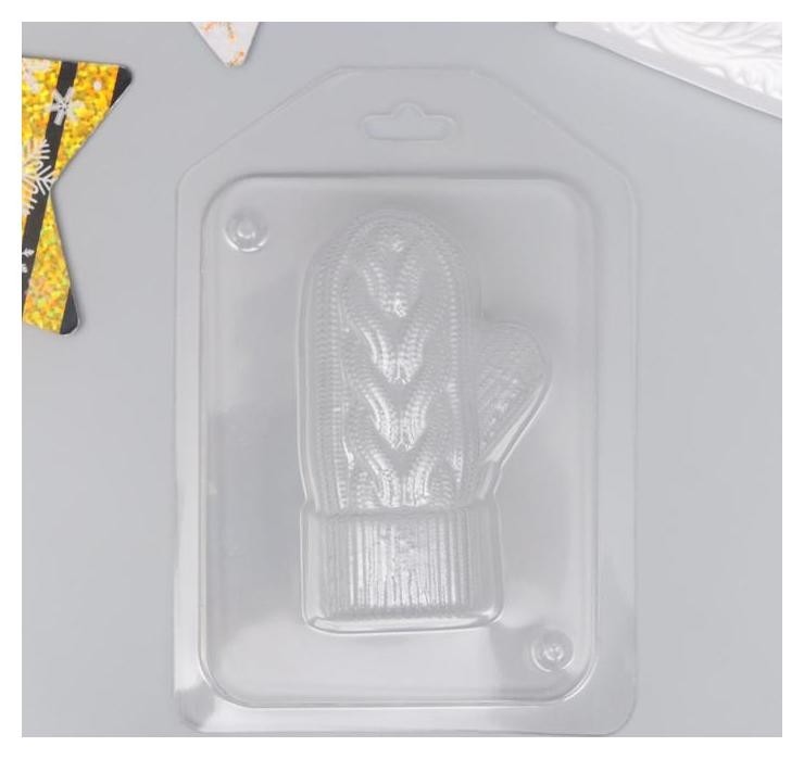 

Пластиковая форма "Варежка с косичкой левая" 9,3х5,5 см