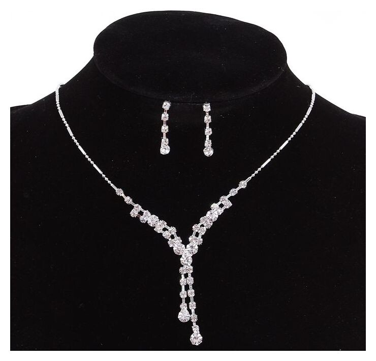 Набор 2 предмета; серьги, колье "Легкий флирт" дождик, белый в серебре  Queen Fair