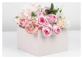 Коробка для цветов с PVC крышкой, бежевая 17 х 17 х 12 см Дарите счастье