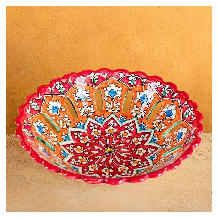 Фруктовница риштанская керамика красный  Шафран