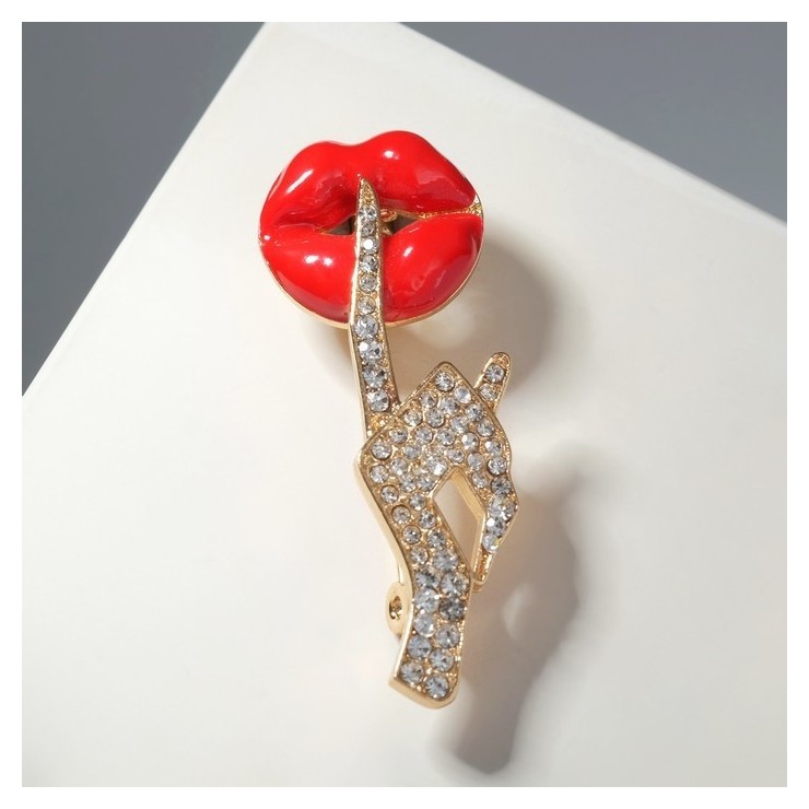 

Брошь "Жест", цвет красно-белый в золоте