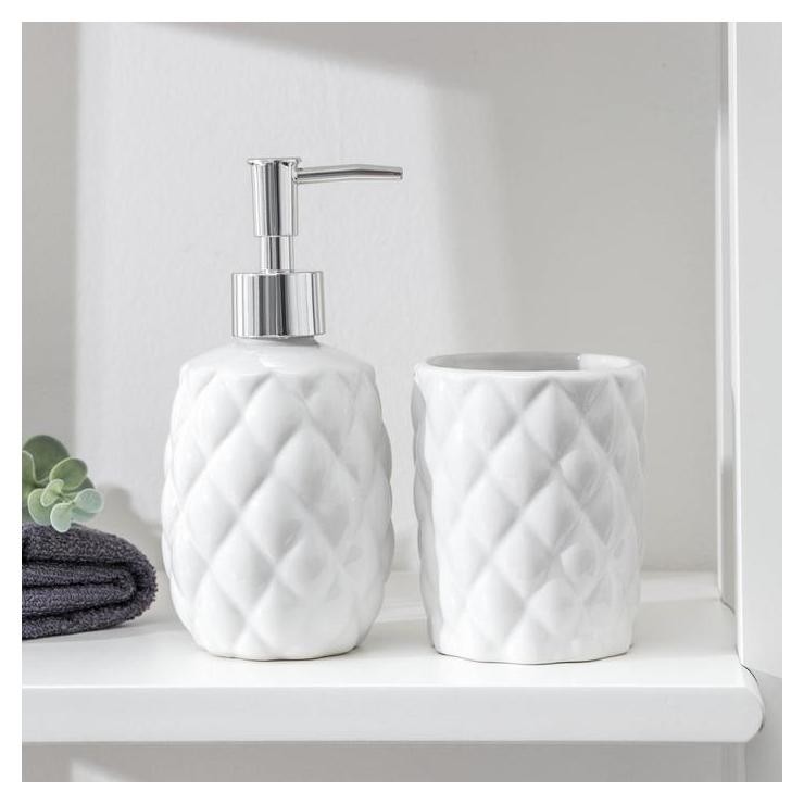 Набор аксессуаров для ванной комнаты «Ромбус», 2 предмета (Дозатор для мыла, стакан), цвет белый