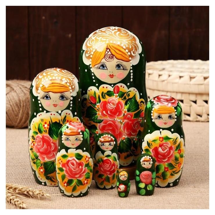 

Матрёшка "Поднос с розами", зелезеленый платок, 7 кукольная, 21 см