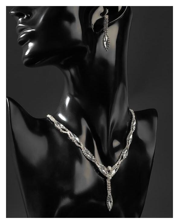 Набор 2 предмета: серьги, колье "Листопад" тонкий ромб, цвет белый в серебре  Queen Fair