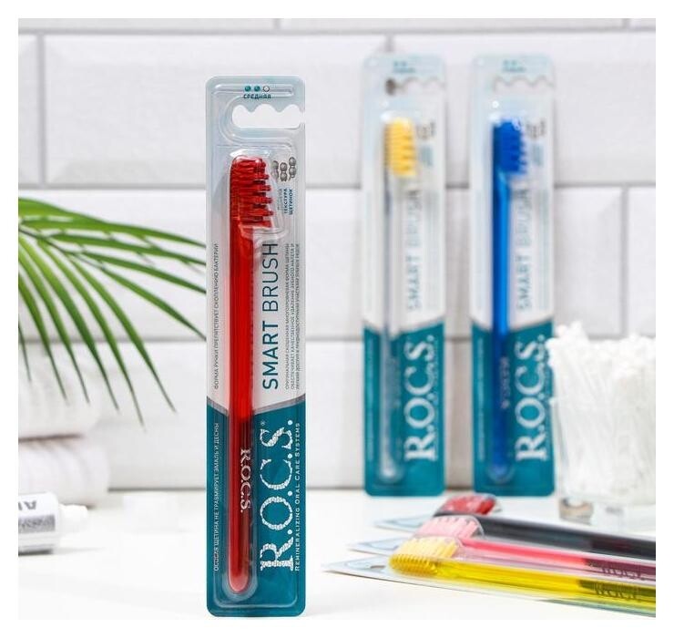 Зубная щетка R.o.c.s. модельная, средняя  R.O.C.S.
