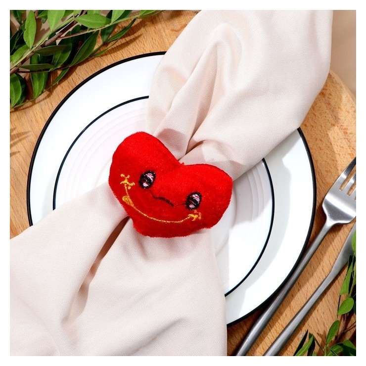 Кольцо для салфеток «Сердце»
