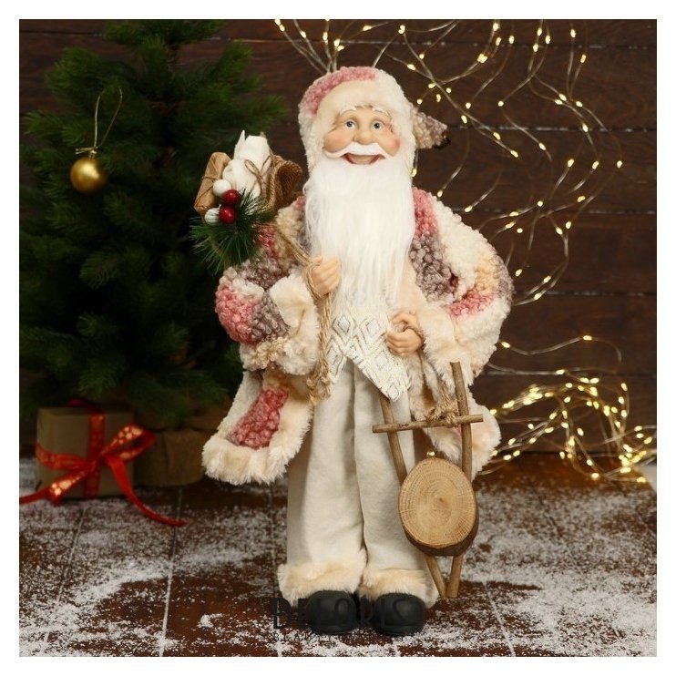 Дед мороз В клетчатой шубе, кофте ромбик, с подарками 25х45 см Зимнее волшебство