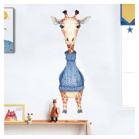 Наклейка пластик интерьерная цветная "Жираф в синем свитере" 59х25 см 