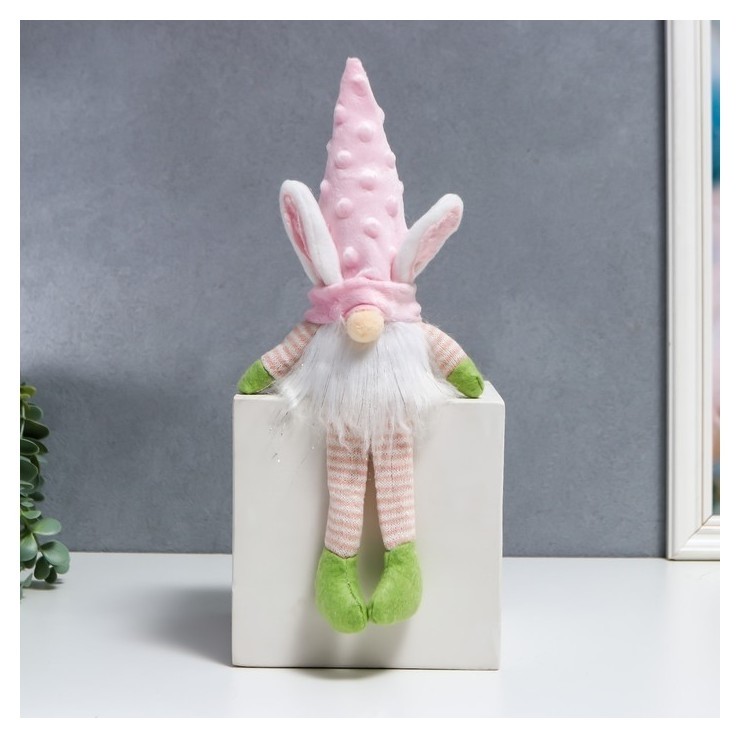 

Кукла интерьерная свет "Гном в шапке с зайчьими ушами, длинные ножки" розовый 30х8 см